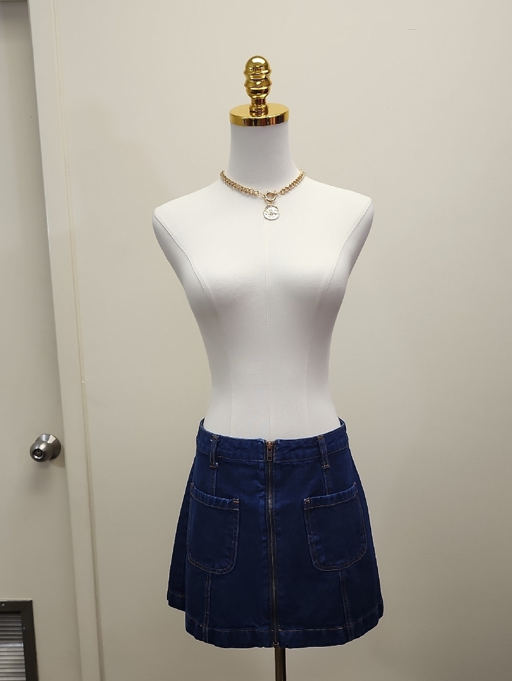 Forever 21 Denim Zip Front Mini Skirt A-Line Size 29